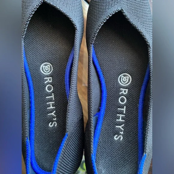 The flat - Rothy’s - Picture 5 of 8